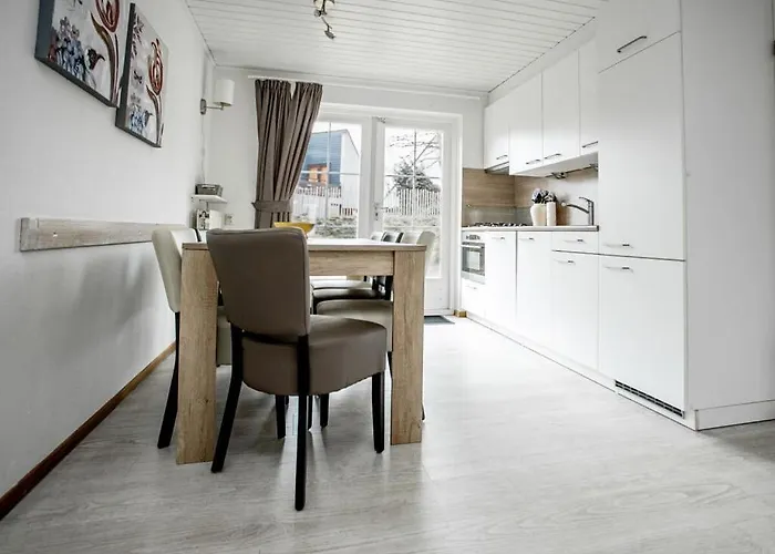 Feriehus Mosselank 121 Comfortable Ouddorp